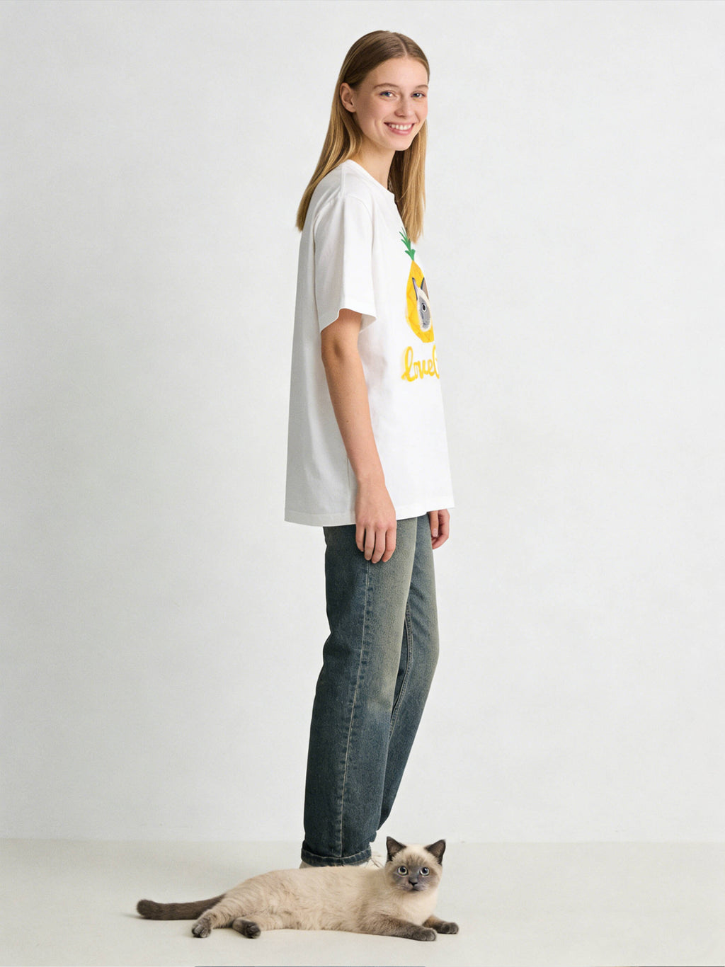 The "Fine-Apple" Tee