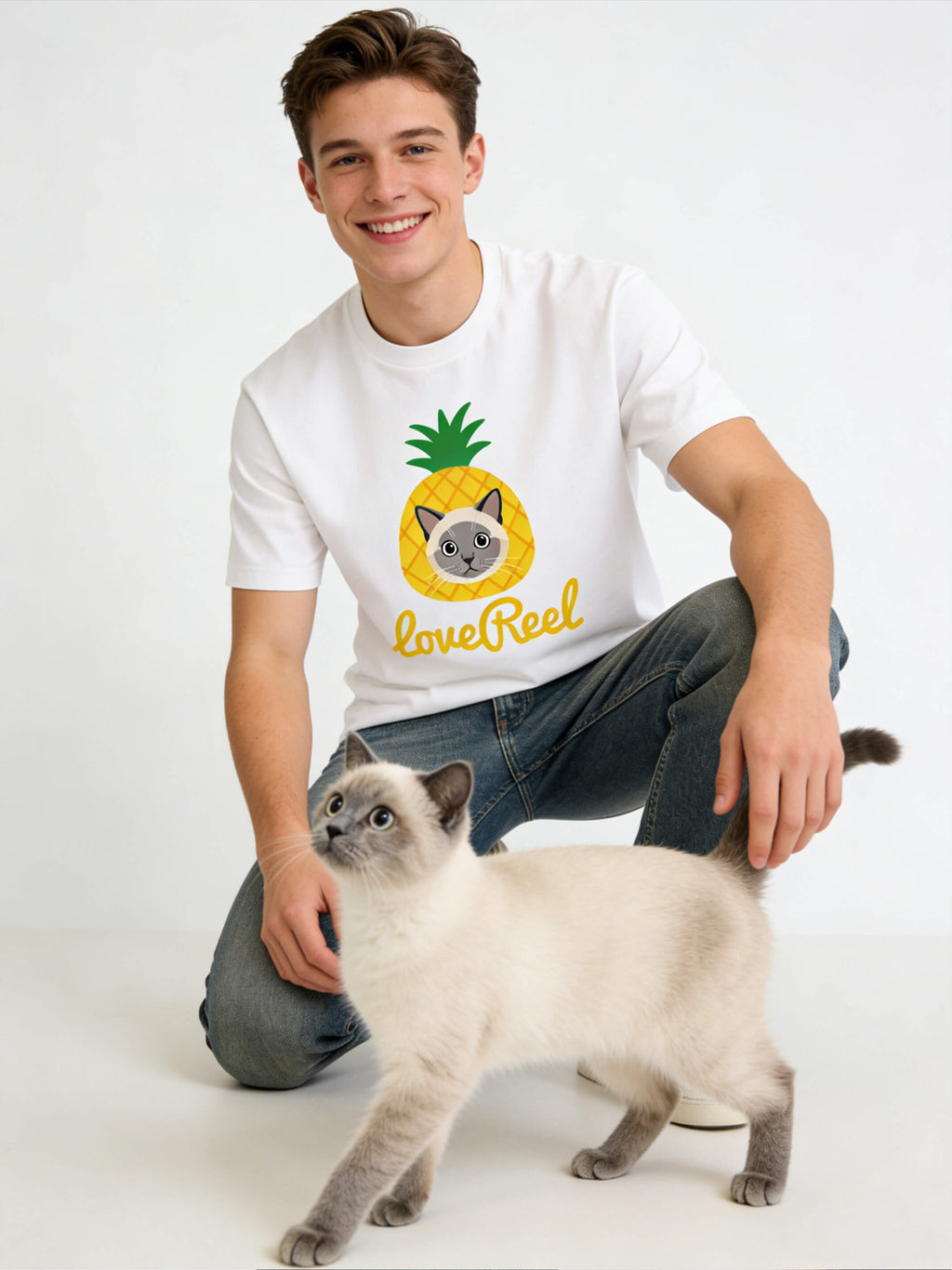 The "Fine-Apple" Tee